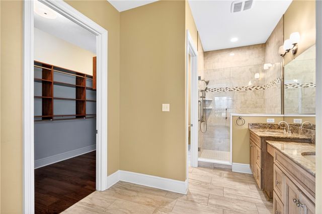 202 Indian Ridge Ln, North Strabane, PA 15317