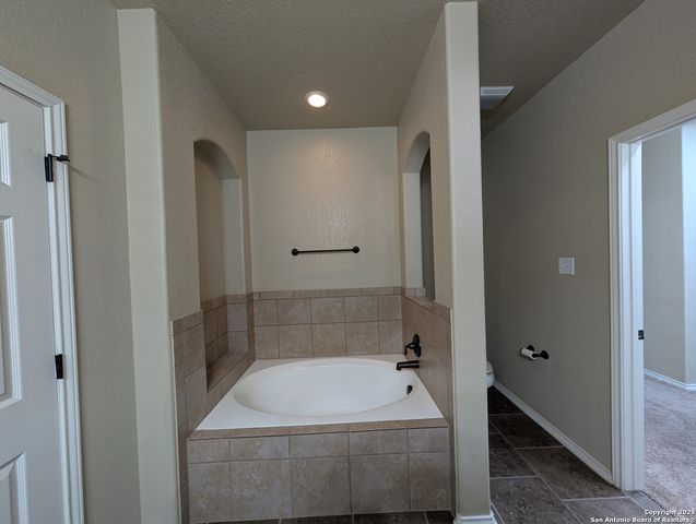 1326 Crow CT, San Antonio, TX 78245