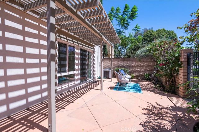3 Willow Tree Lane, Irvine, CA 92612