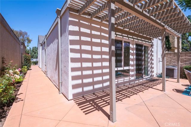 3 Willow Tree Lane, Irvine, CA 92612