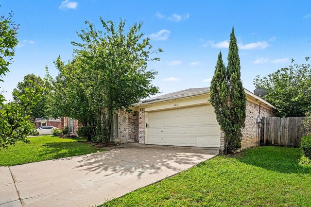 4216 Fernleaf Drive, Fort Worth, TX 76137