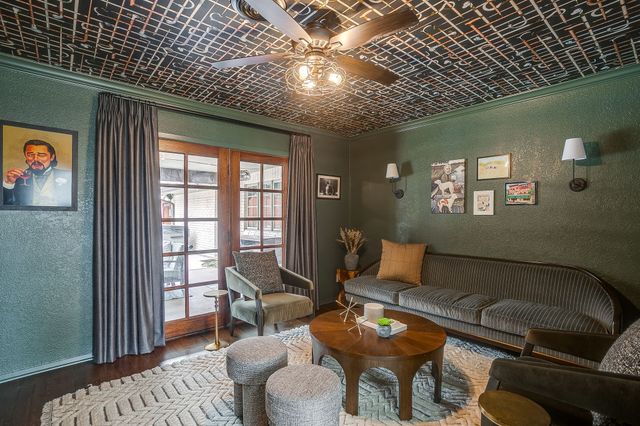 3928 Stonehenge Road, Fort Worth, TX 76109