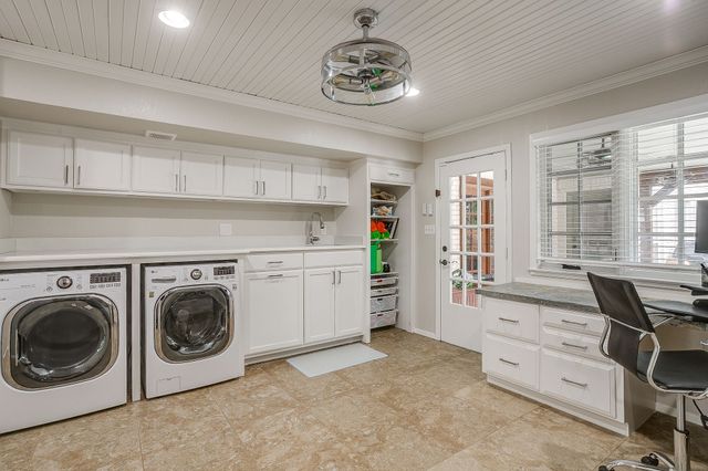 3928 Stonehenge Road, Fort Worth, TX 76109