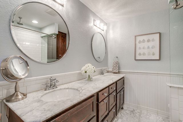 3928 Stonehenge Road, Fort Worth, TX 76109