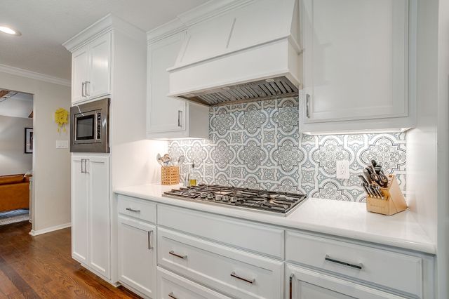 3928 Stonehenge Road, Fort Worth, TX 76109