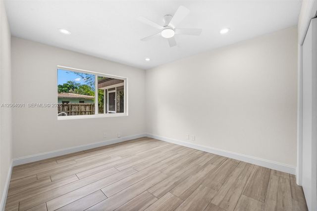 6200 Pine Ter, Plantation, FL 33317