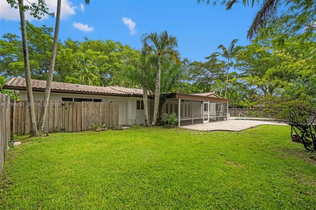 6200 Pine Ter, Plantation, FL 33317
