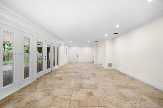 6200 Pine Ter, Plantation, FL 33317