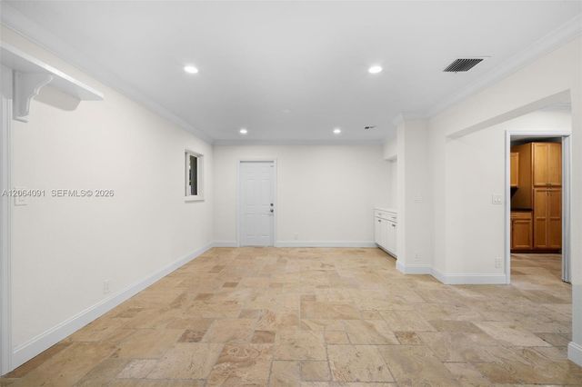 6200 Pine Ter, Plantation, FL 33317