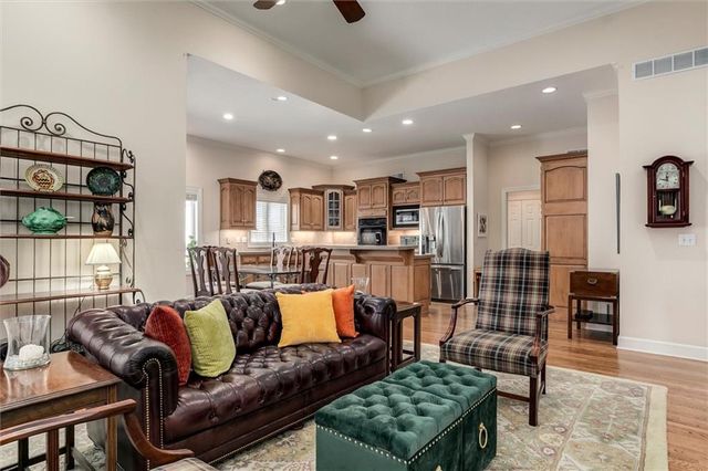 9118 Walmer Street, Overland Park, KS 66212