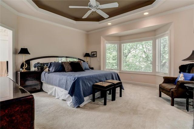 9118 Walmer Street, Overland Park, KS 66212