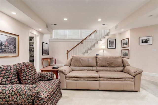 9118 Walmer Street, Overland Park, KS 66212