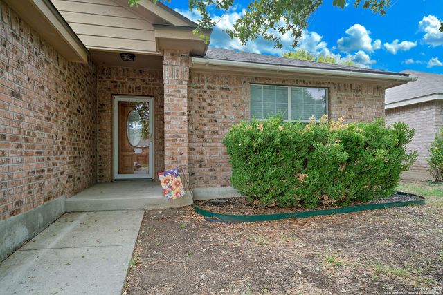 8230 GRISSOM CIR, San Antonio, TX 78251