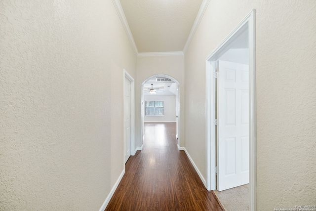 8230 GRISSOM CIR, San Antonio, TX 78251