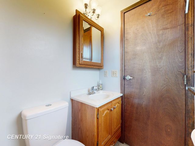 3400 Bramble Drive, Saginaw, MI 48603