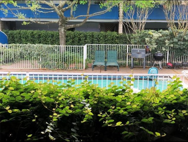 3271 Sul Ross Street 11, Houston, TX 77098