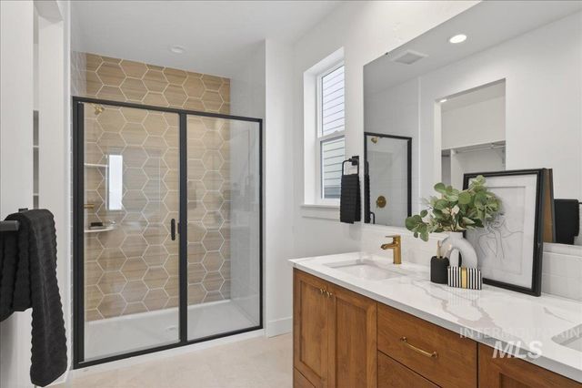 1982 W Declan Ct, Kuna, ID 83634