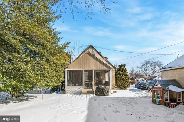 512 MEDIA PKWY, Wallingford, PA 19086