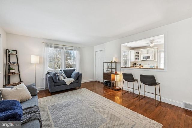 512 MEDIA PKWY, Wallingford, PA 19086