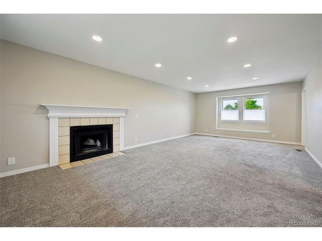 1125 Popes Valley Dr, Colorado Springs, CO 80919