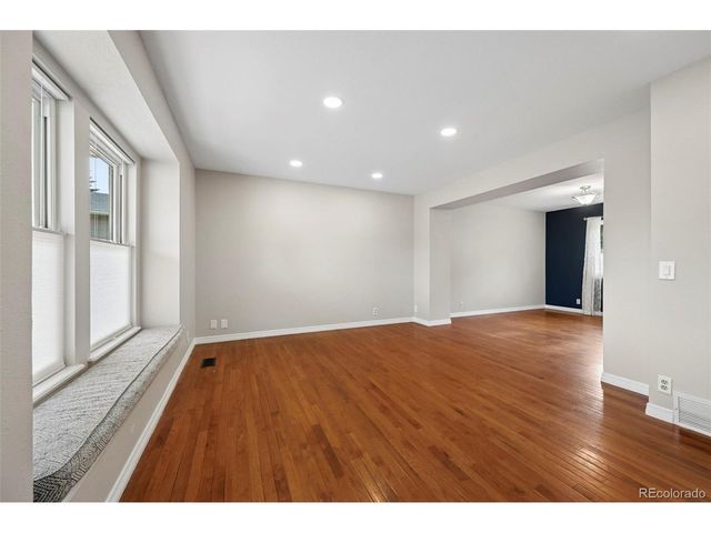 1125 Popes Valley Dr, Colorado Springs, CO 80919