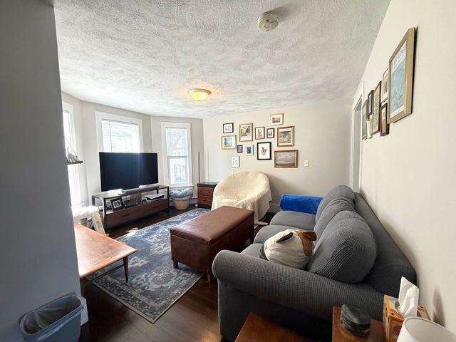 8 Lowden Ave. 2, Somerville, MA 02144