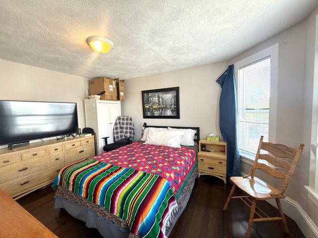 8 Lowden Ave. 2, Somerville, MA 02144