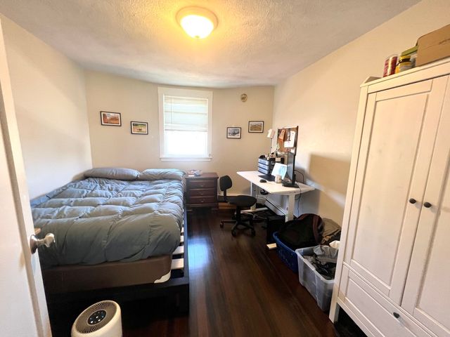 8 Lowden Ave. 2, Somerville, MA 02144