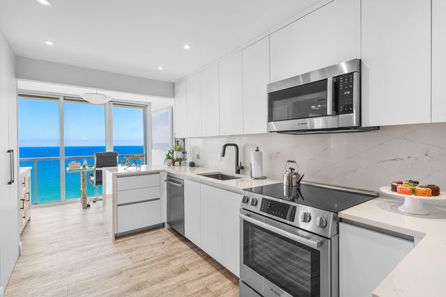 2800 S Ocean Boulevard L-17, Boca Raton, FL 33432