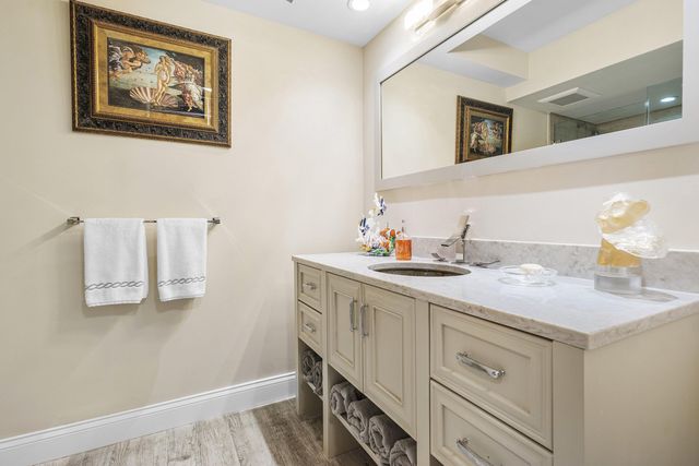 2800 S Ocean Boulevard L-17, Boca Raton, FL 33432