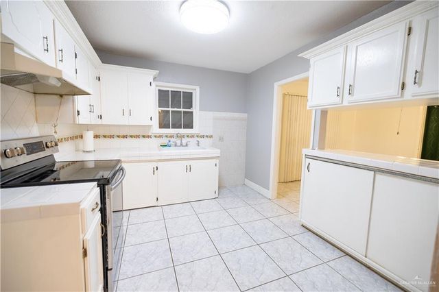 704 N 6th Street, Mcallen, TX 78501