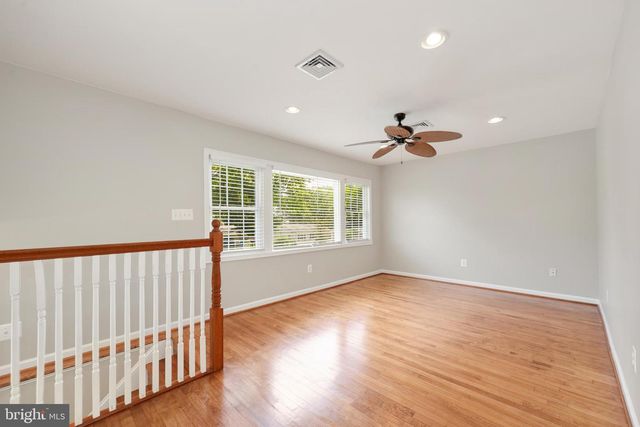 1514 AIDEN DR, Woodbridge, VA 22191