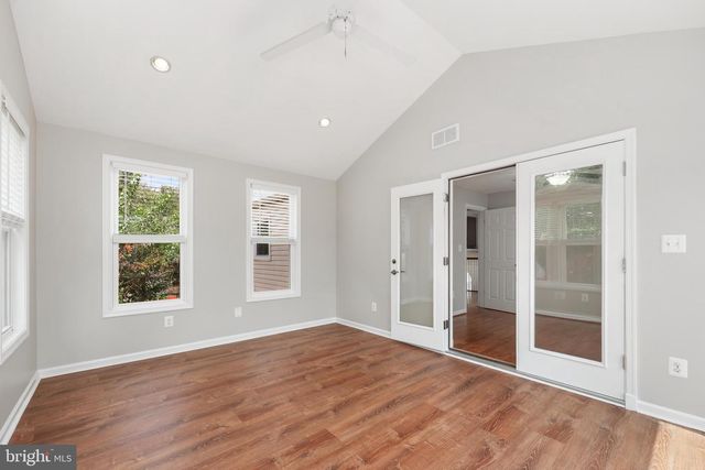 1514 AIDEN DR, Woodbridge, VA 22191