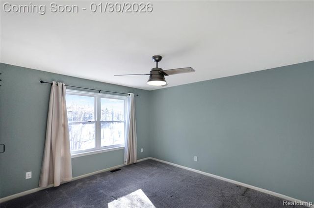 1041 Walloon Court, Lake Orion, MI 48360