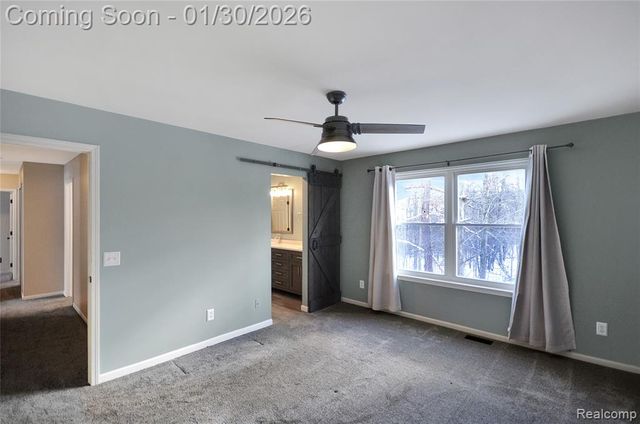 1041 Walloon Court, Lake Orion, MI 48360