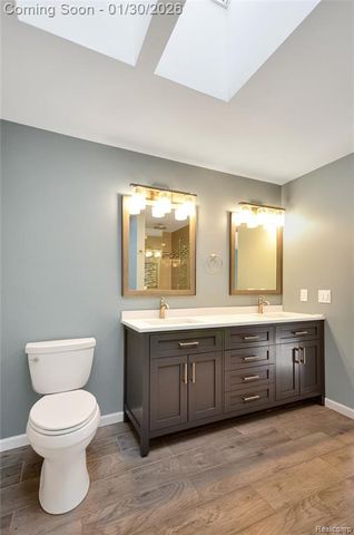 1041 Walloon Court, Lake Orion, MI 48360