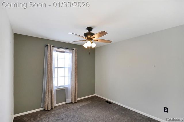 1041 Walloon Court, Lake Orion, MI 48360