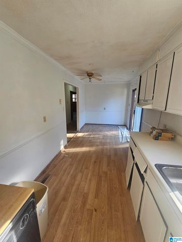 2200 LISA ANN DRIVE SE, Leeds, AL 35094