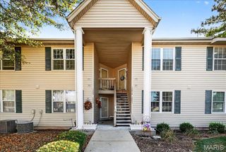 1001 Sugar Creek Court A, St Peters, MO 63376