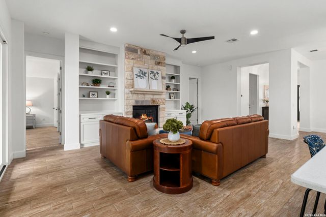 102 La Cima, Boerne, TX 78006