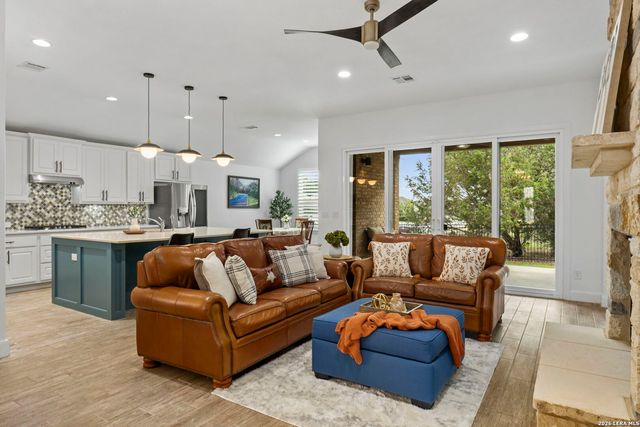 102 La Cima, Boerne, TX 78006