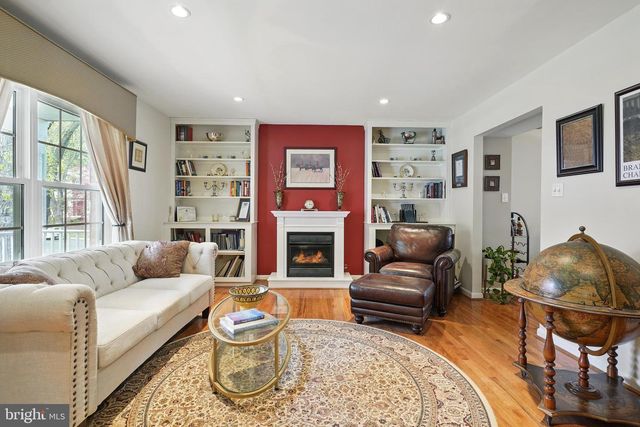 1247 DOUBLEDAY DR, Arnold, MD 21012