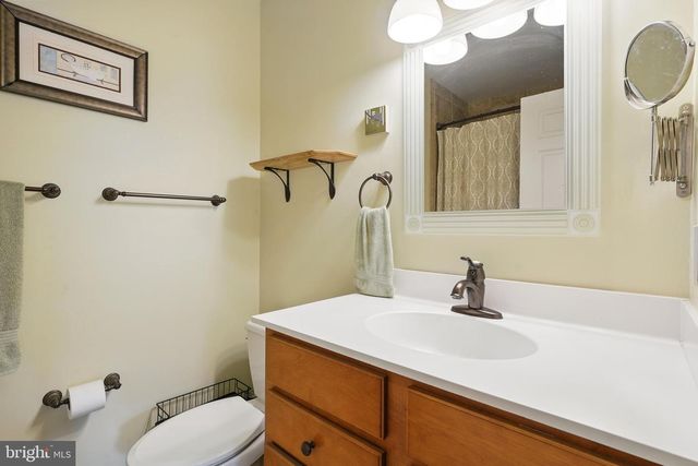 1247 DOUBLEDAY DR, Arnold, MD 21012