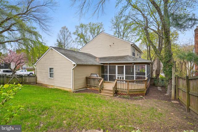 1247 DOUBLEDAY DR, Arnold, MD 21012