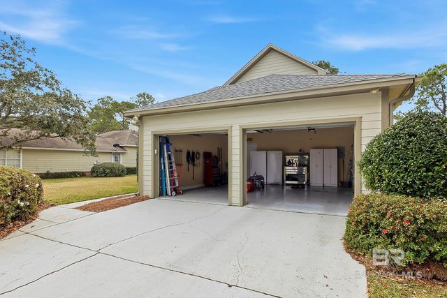 602 Pinehurst Point, Gulf Shores, AL 36542