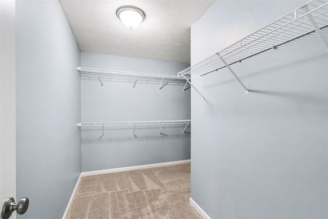 6346 Wood Hollow Drive, Kalamazoo, MI 49009