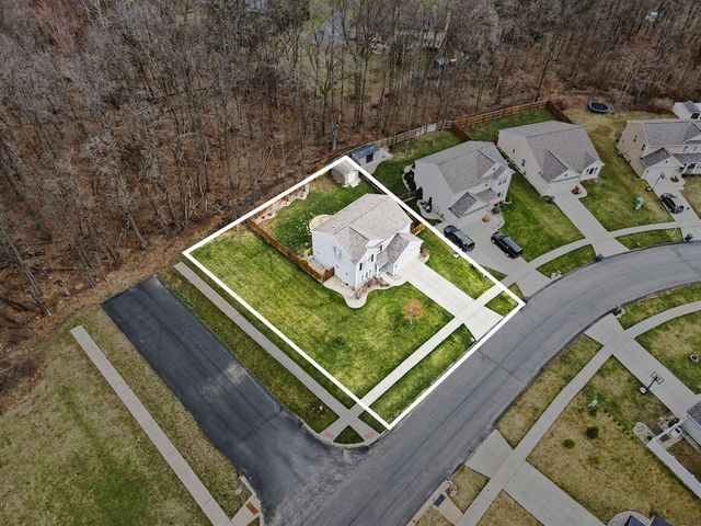 6346 Wood Hollow Drive, Kalamazoo, MI 49009