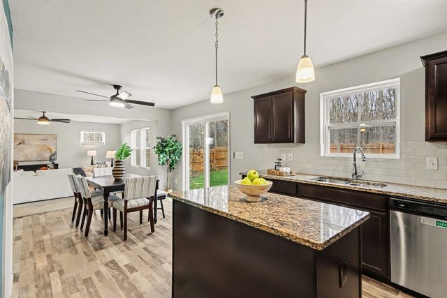 6346 Wood Hollow Drive, Kalamazoo, MI 49009