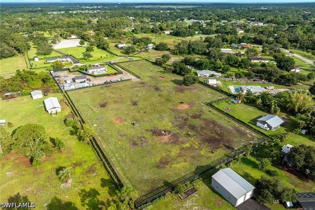 17701 Pronghorn ST, Alva, FL 33920