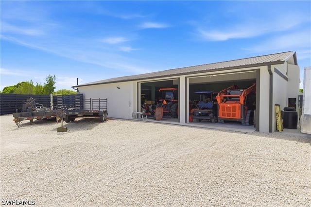 17701 Pronghorn ST, Alva, FL 33920